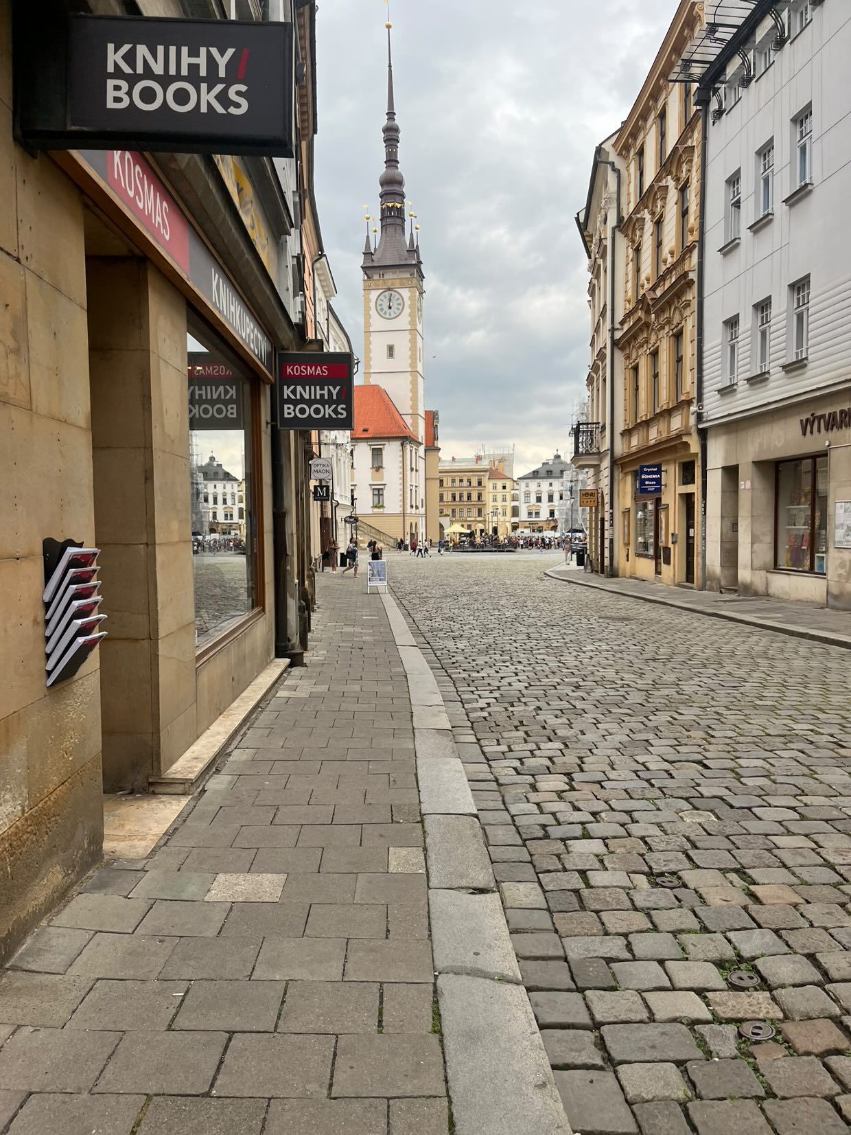 Pěšky přes Česko