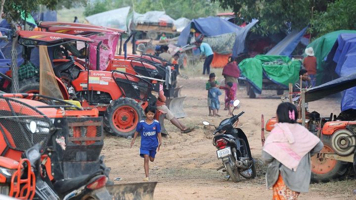 Pohraniční boje Thajska a Kambodže. Z domovů uteklo už přes půl milionu lidí; Zdroj foto: Reuters