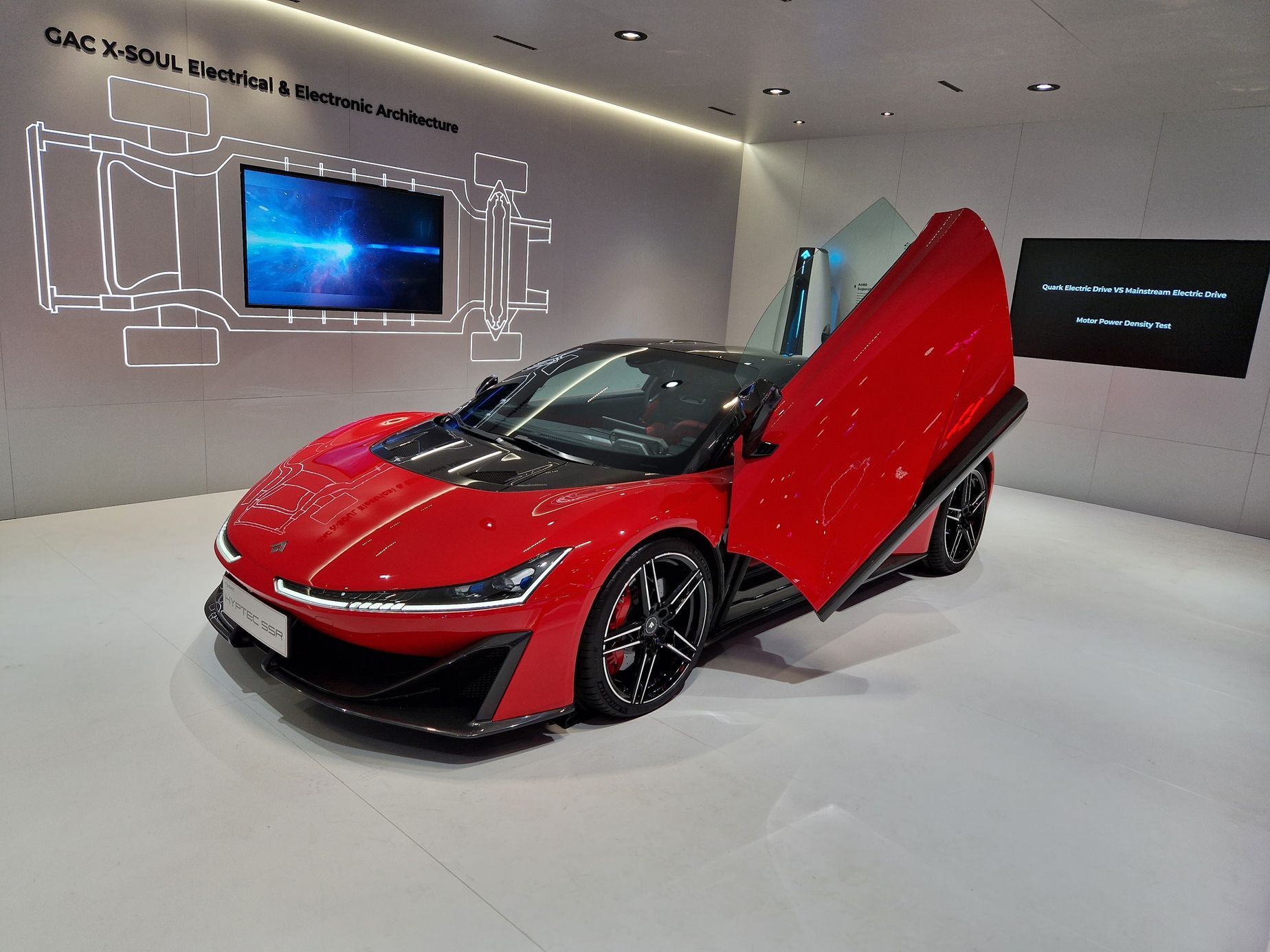 autosalon Paříž galerie z výstavy
