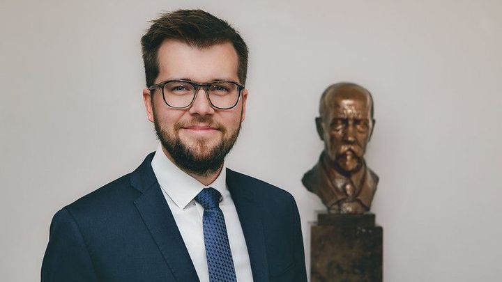 Piráti už nemůžou jen vše kritizovat. Bez Bartoše hrozí odchod z vlády, říká Michálek