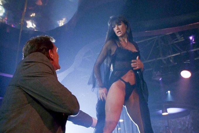Americká herečka Demi Moore v roli striptérky ve hollywoodském filmu Striptýz z roku 1996