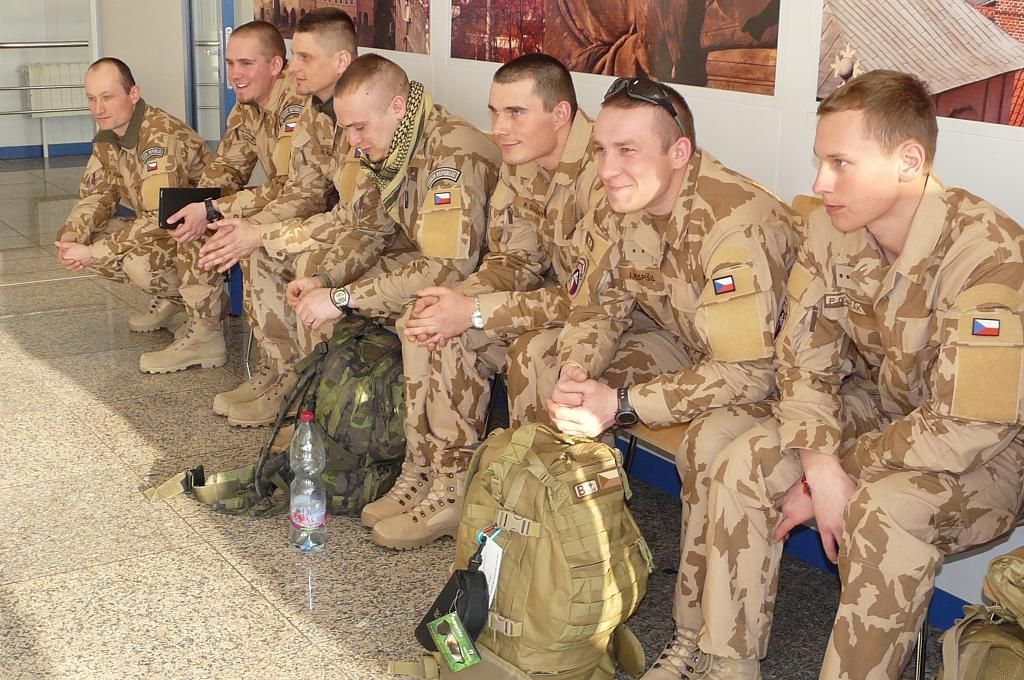 Čeští vojáci odlétají do Mali