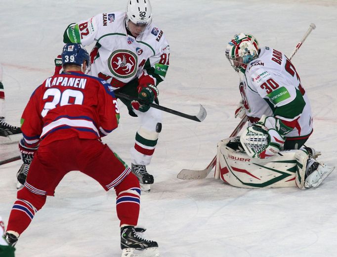 Hokej, KHL, Lev Praha - Kazaň: Niko Kapanen - Jevgenij Medvěděv (82) a Konstantin Barulin