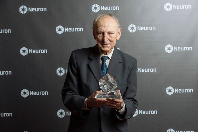 Lékař Otto Hrodek,  laureát Ceny Neuron za přínos světové vědě za rok 2017.