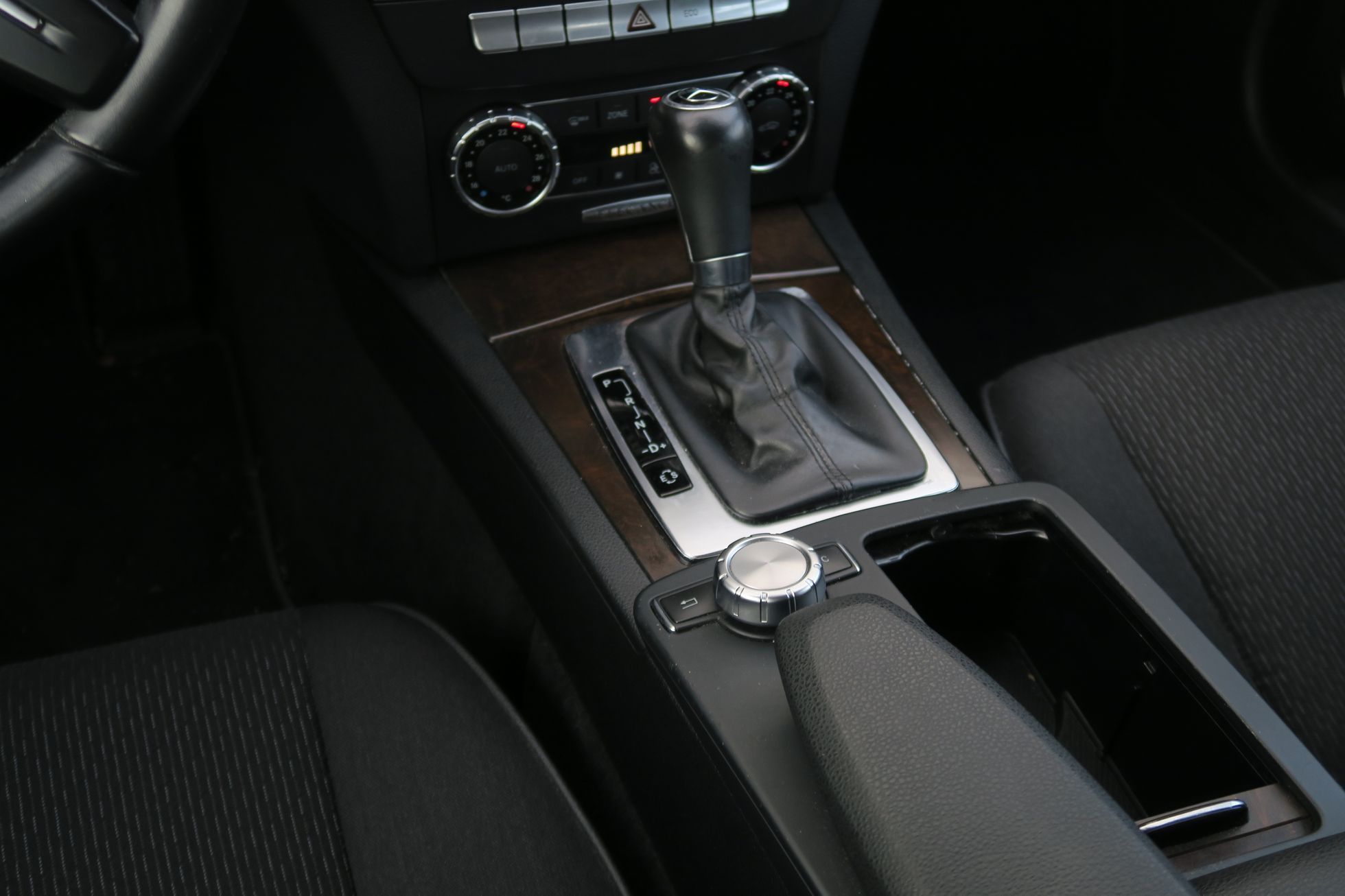 Mercedes C a BMW 3 - srovnání ojetin