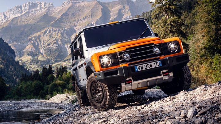 Elektrický Smart nahradí šestiválcový off-road. Ineos koupil továrnu Mercedesu