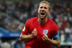Video: Kane proti Tunisku napodobil Linekera, anglické hospody vybuchly nadšením