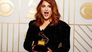 Objevem roku byla vyhlášena Meghan Trainor, kterou časopis Rolling Stone označil v roce 2014 za nejnepravděpodobnější popovou hvězdu.