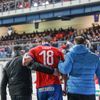 Zraněný Tomáš Chorý v zápase první ligy Plzeň - Slavia.
