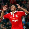 Fotbal, finále Evropské ligy, Chelsea - Benfica: Oscar Cardozo po neuznaném gólu
