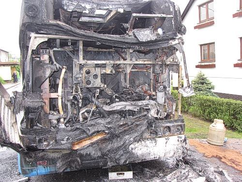 Požár městského autobusu v Ostravě - Hošťálkovicích