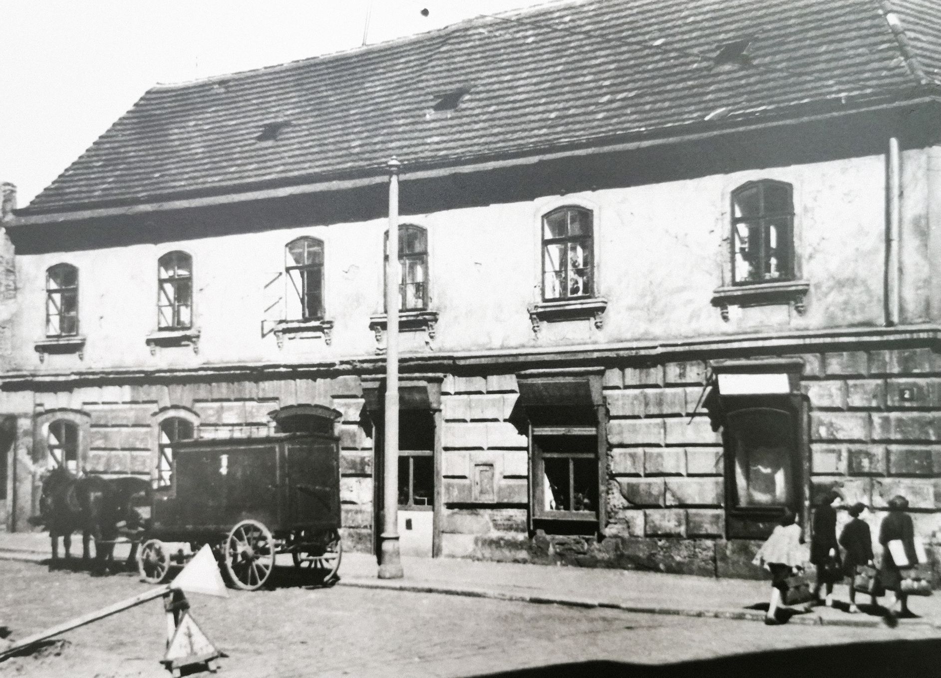 Jednorázové užití / Fotogalerie / Tenkrát na Žižkově. Unikátní staré fotografie pražské čtvrti, která slaví 140 let.