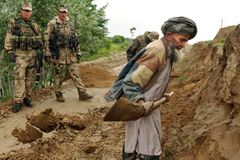 Němci nešťastnou náhodou zabili pět afghánských vojáků