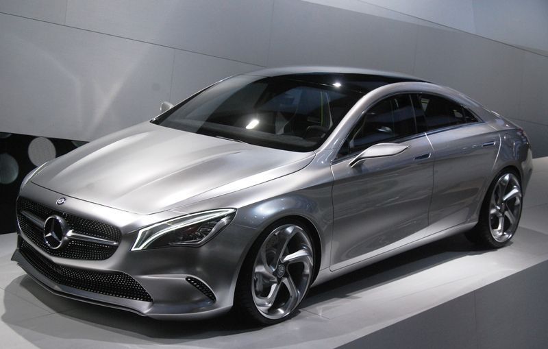 Koncepty na autosalon v Paříži 2012