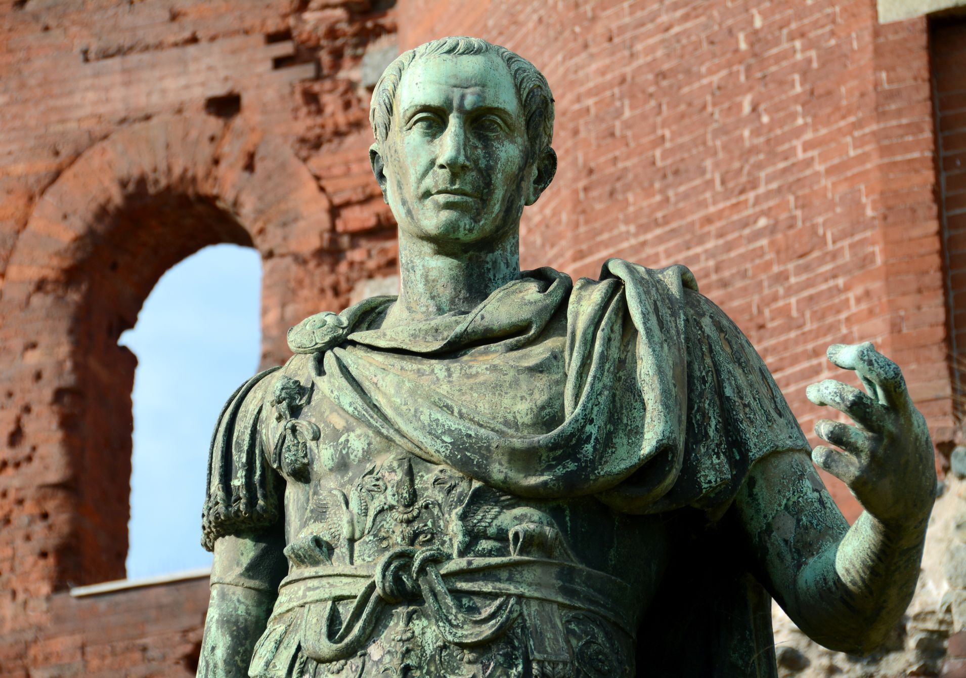 Julius Caesar, socha, Turín.