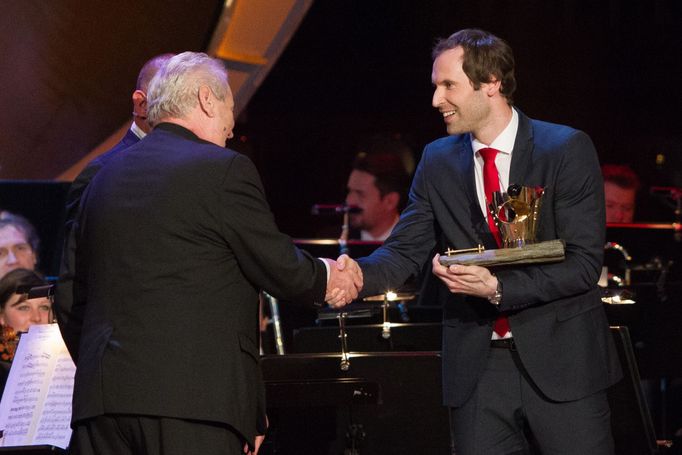 Fotbalista roku 2015: Miloš Zeman a Petr Čech