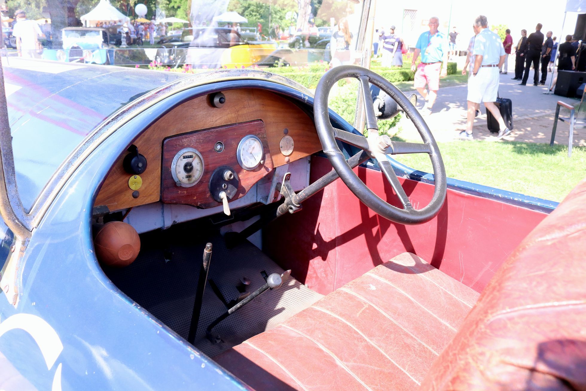 Auta na Chateau Loučeň Concours d´Elegance 2017