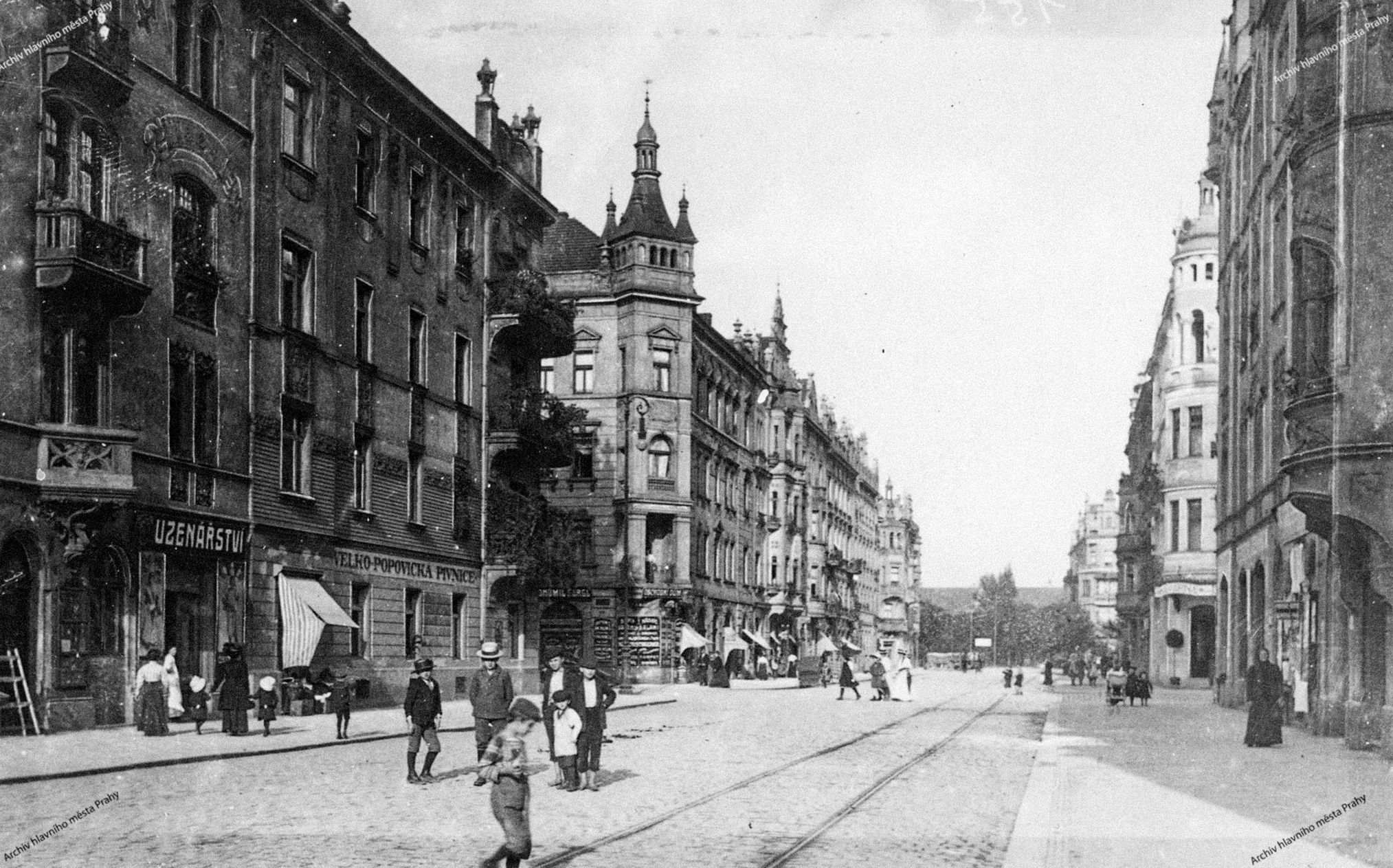 Karlín, Historie, Seriál, Tenkrát, Praha, Pražská čtvrť
