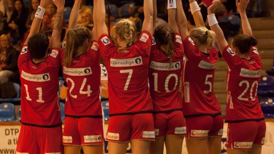 Česká hráz těsné vedení proti Norkám nakonec neubránila. Házenkářky v přípravě na MS prohrály o bod.
