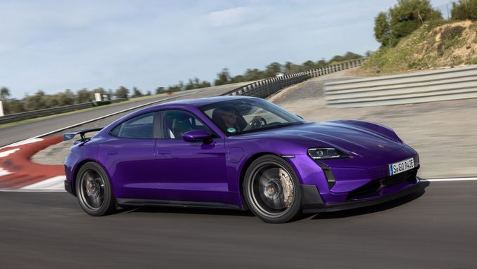 Taycan byl prvním elektromobilem Porsche.