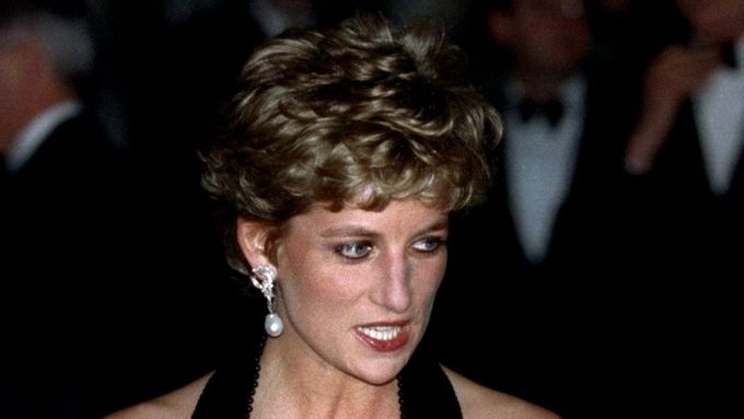 Diana, princezna z Walesu, na archivním snímku z konce prosince 1994.