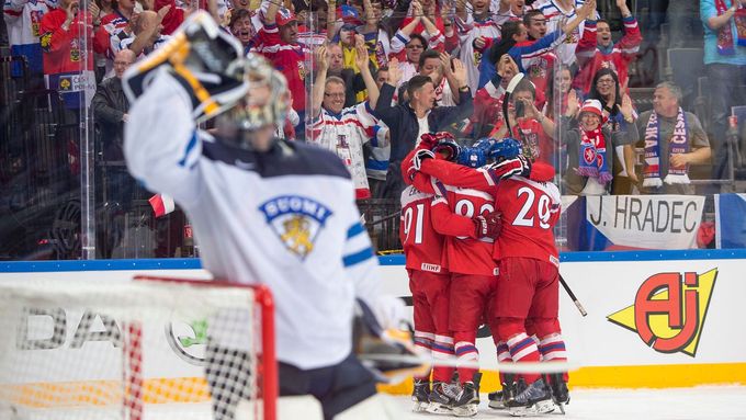 Prohlédněte si galerie ze skvělého čtvrtfinálového vystoupení českých hokejistů, který zdolali Finsko 5:3 a postoupili tak do bojů o medaile.