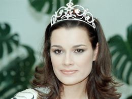 Měla mindráky, přesto uspěla na Miss World a dobyla Itálii. Aleně Šeredové je 45 let