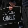Pietní akce ve světě obětem pařížské tragédie