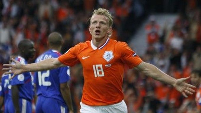 Dirk Kuyt neměl ani jisté místo v základu, nakonec právě on otevřel skóre.