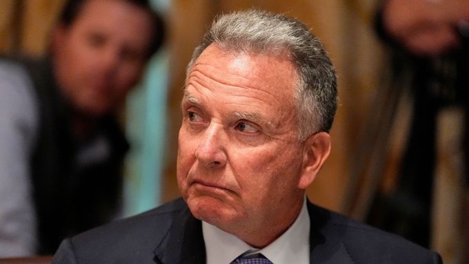 Ministři Evropské unie se sešli v Bruselu, aby projednali návrhy mírového plánu pro Ukrajinu