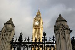 Londýnský zvon Big Ben na čtyři roky utichne. Hodiny čeká rozsáhlá oprava