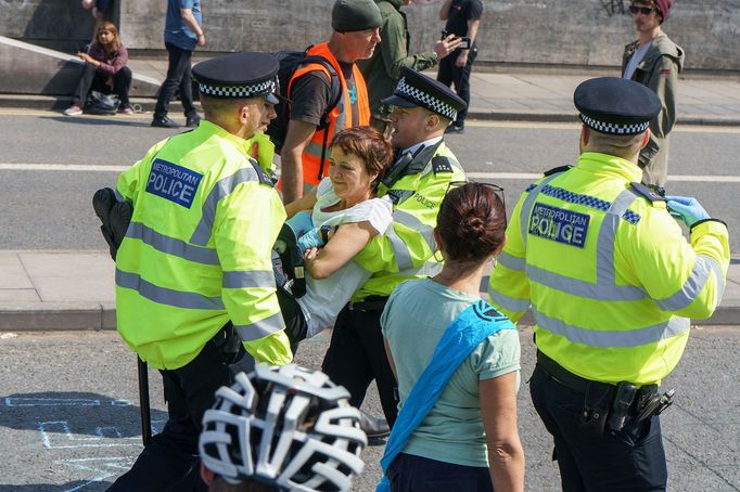 Londýn - Extinction Rebellion. Protesty proti změnám klimatu