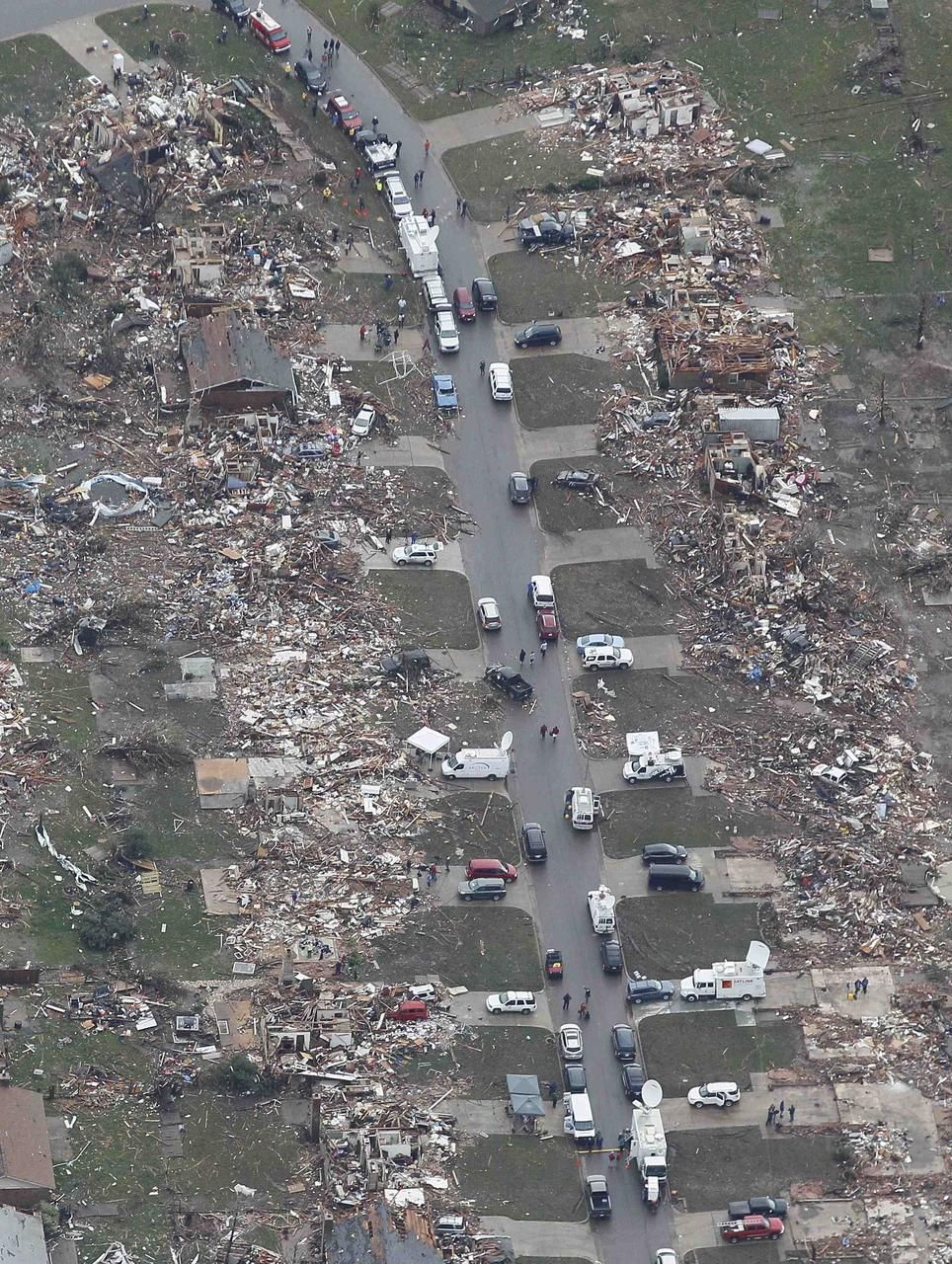 Fotogalerie: Dílo zkázy a utrpení. Tak vypadá Oklahoma po tornádu.