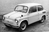 Původní 965 nabídla výkon necelých 17 kW, verze 965A z roku 1962 si polepšila na 20 kW a po roce 1966 se objevila i verze s 22 kW.