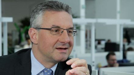 Jak vybírat eurokomisaře? Duel Zahradil x Telička