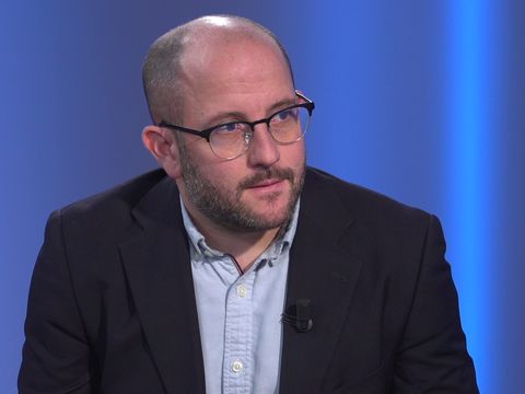 Chytré, jenže chudé děti. Česko je ignoruje a přichází o miliardy, kárá sociolog