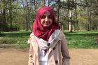 Chci ukázat, že muslimka může mít normální život, sundání hidžábu nic neřeší, říká urážená studentka