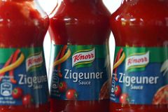Konec cikánské omáčky. Knorr ji kvůli rasismu přejmenuje na maďarskou paprikovou