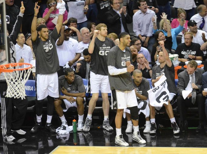 May 29, 2014; San Antonio, TX, USA; San Antonio Spurs bench celebrates against the Oklahoma City Thunder during the second half in game five of the Western Conference Fin