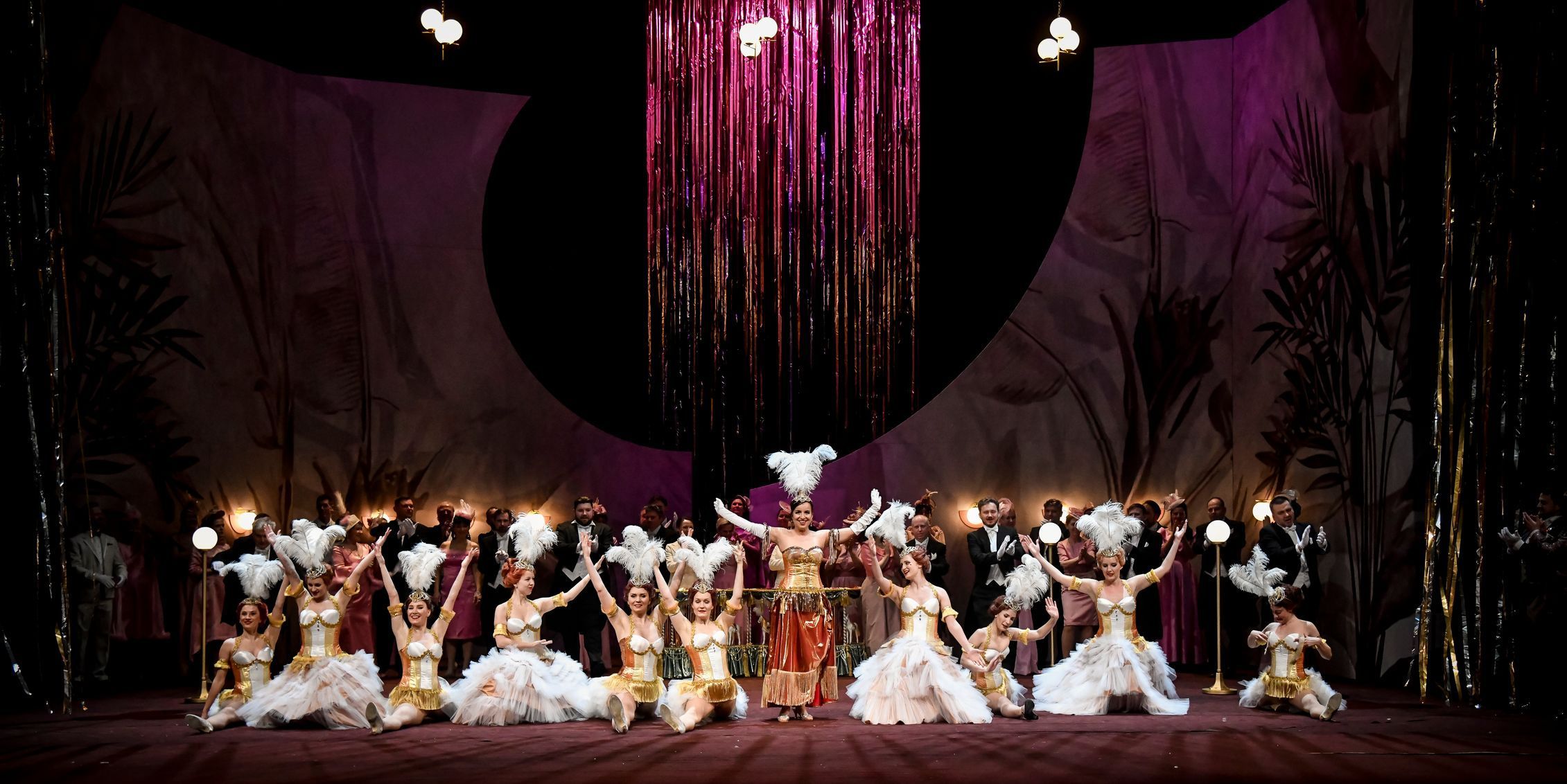 Veselá vdova, Národní divadlo Brno, 2023