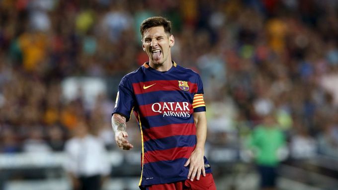 Video: Messi se málem popral