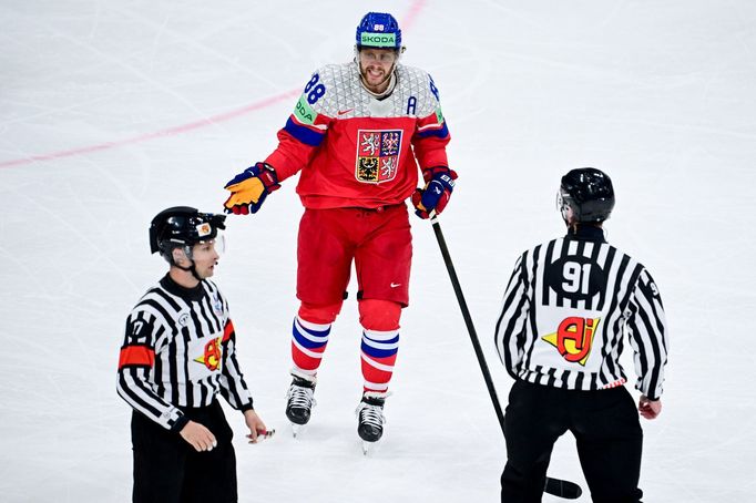 David Pastrňák ve čtvrtfinále MS 2025 proti Švédsku