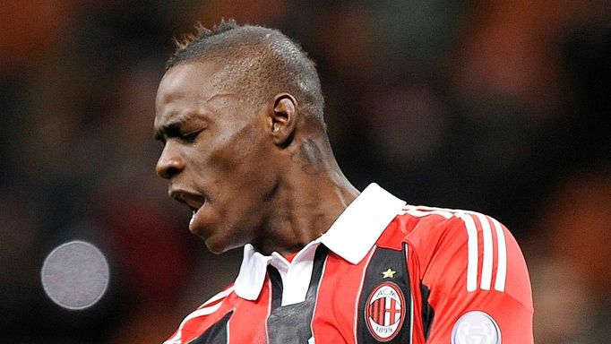 Mario Balotelli dal první gól za AC Milán