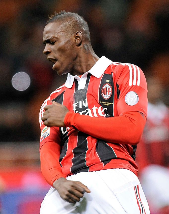 Mario Balotelli dal první gól za AC Milán