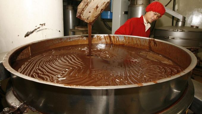 Čokoláda zřejmě podraží. Kakaovníky v Africe napadl virus.