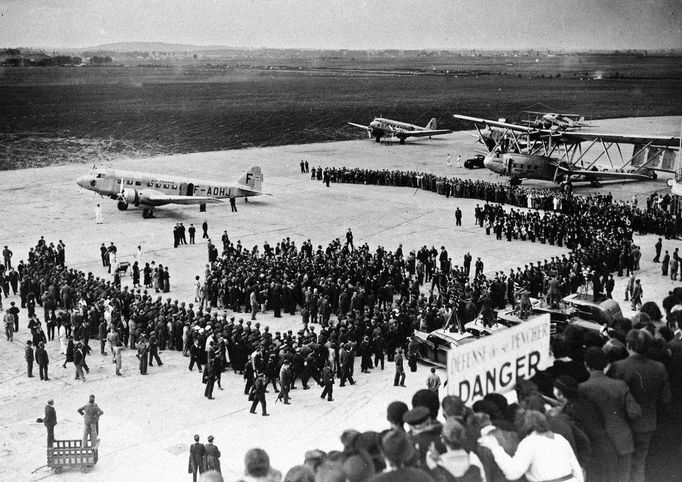 Výročí osmdesáti let od uzavření Mnichovské dohody, která na sklonku září roku 1938 zpečetila osud předválečného Československa.