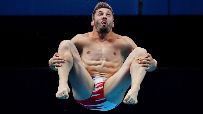 Diving - FINA World Championships - Duna Arena, Budapest, Hungary - June 29, 2022   France's Alexis Jandard in action during the mixed 3m and 10m team REUTERS/Marton Monu