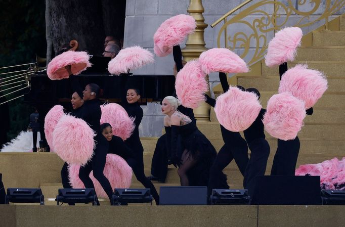 Zahajovací ceremoniál OH 2024 - Lady Gaga