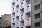 V kategorii Novostavba 4 vybrala porota Bytový dům Bratislavská 51, který navrhli architekti Roman Gale, Radek Pasterný a David Bureš.