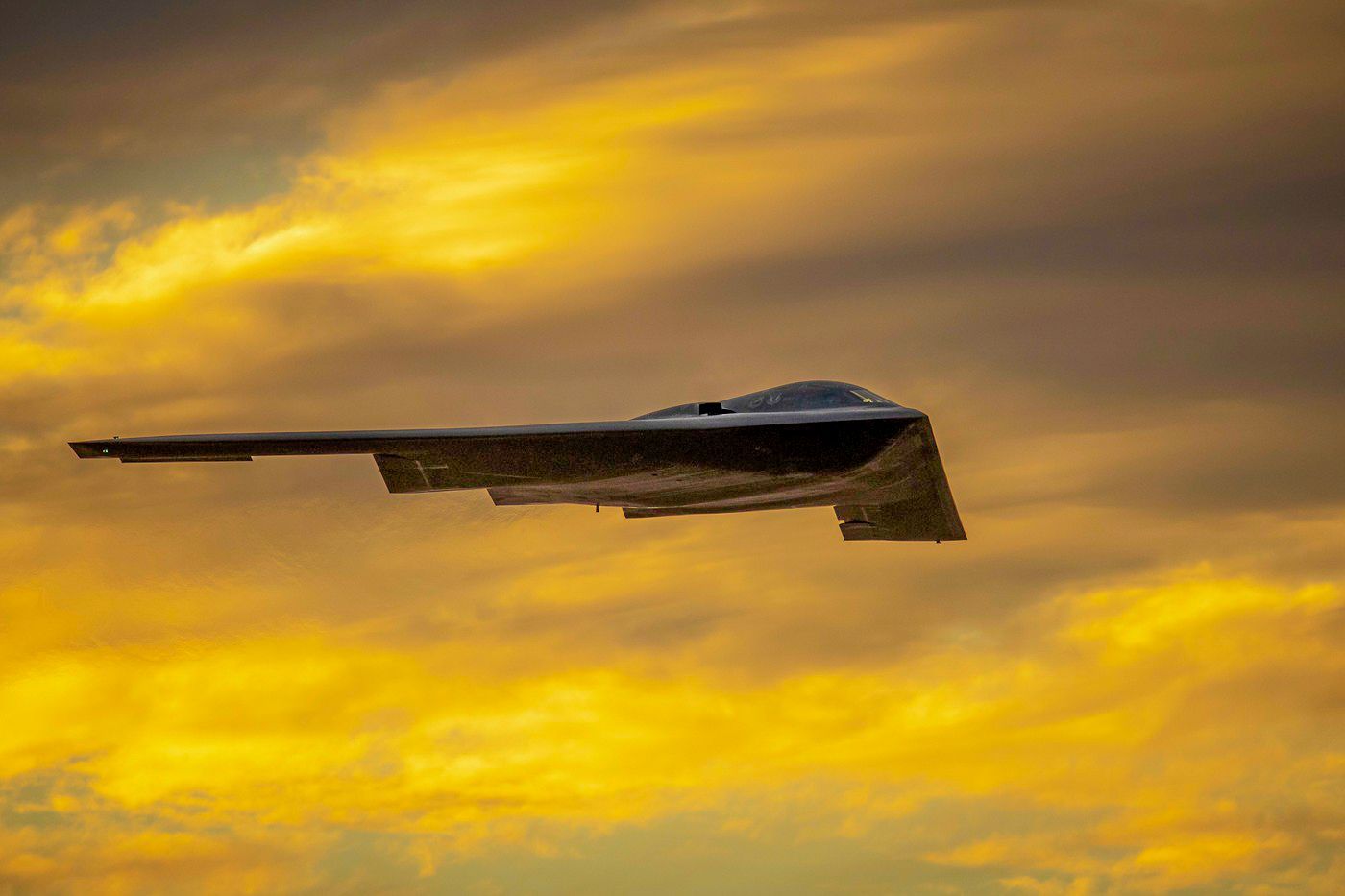 Letoun Northrop B-2 Spirit, strategický bombardér, stealth, letectvo, USA, Zahraničí, historie, výročí